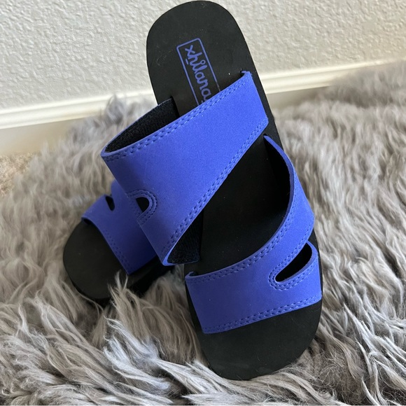 New Deadstock Vintage Xhilaration/Target Platform Sandals - Picture 2 of 4